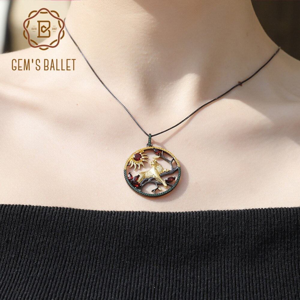 GEM&#39;S BALLET 1.64Ct Natural Red Garnet Leopard on the Tree Pendant Necklace 925 Sterling Silver Gemstone Fine Jewelry For Women